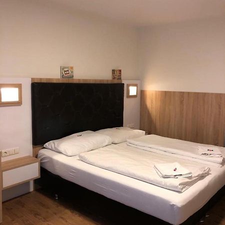 Gastehaus Penny Rooms N Hallein Zewnętrze zdjęcie